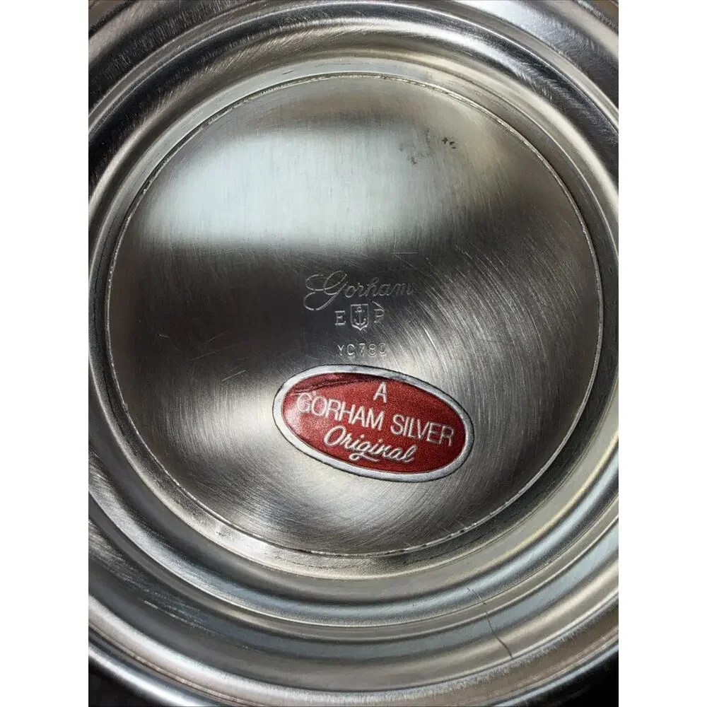 Vtg Gorham Silverplate Footed Pedestal Serving Bowl YC780 w Plastic Insert 8”
